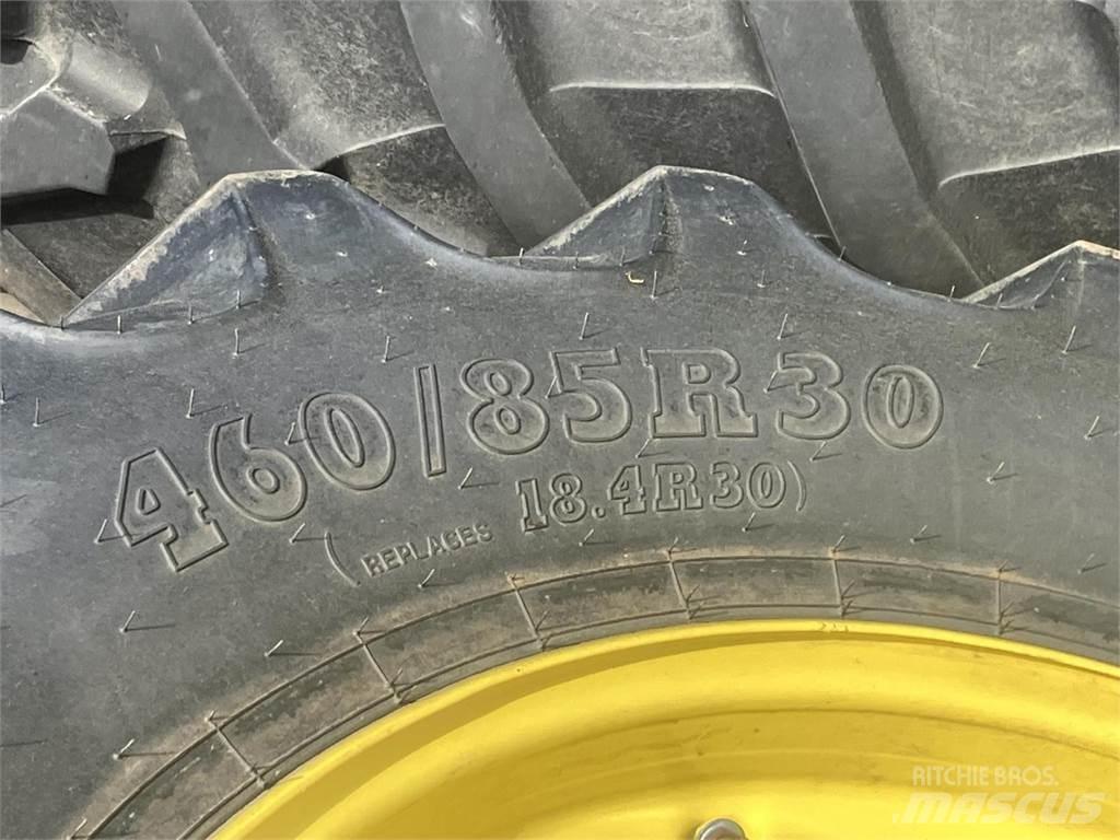 BKT 460/85R30 Rehvid, rattad ja veljed
