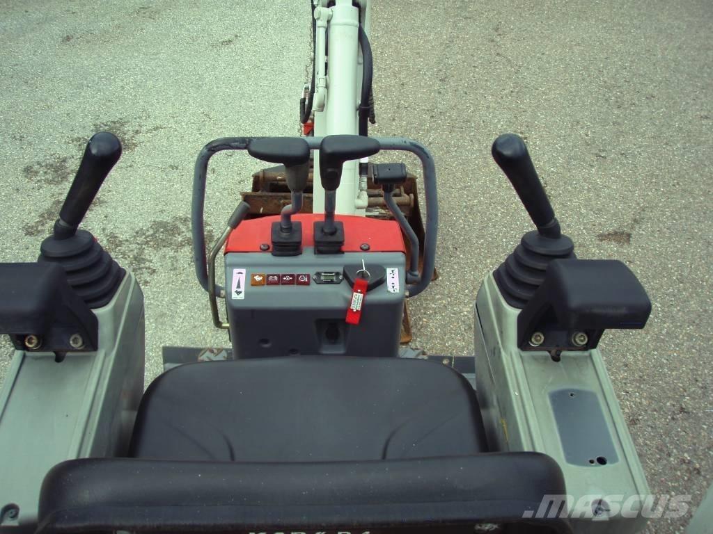 Takeuchi TB 210 R Miniekskavaatorid < 7 t