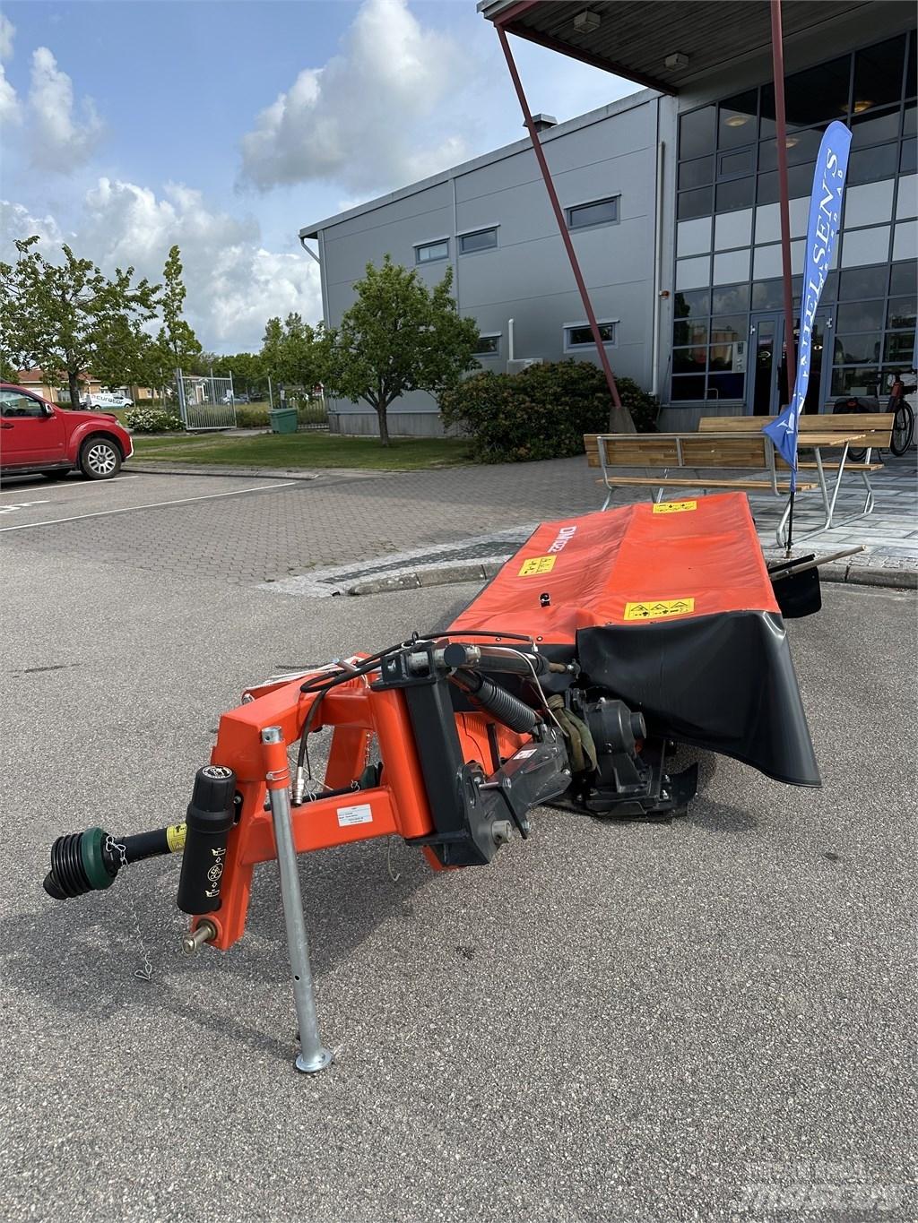 Kubota DM 1022 Niidukid