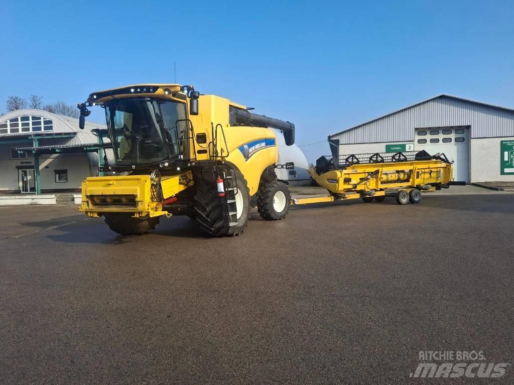 New Holland CX8.70 Teraviljakombainid