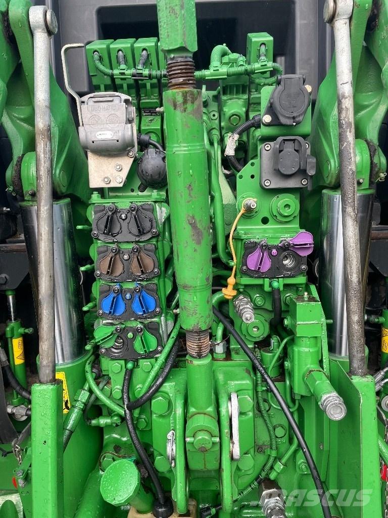 John Deere 6230R Traktorid