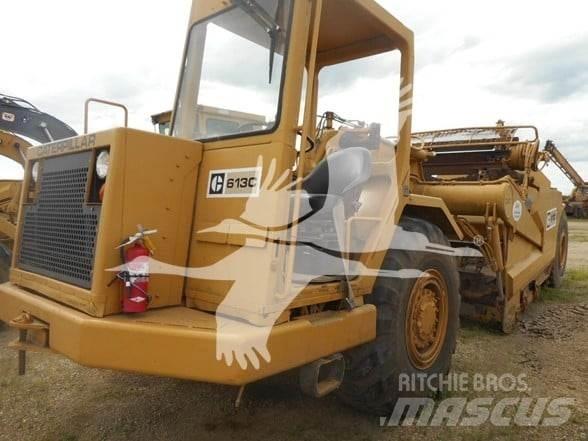 CAT 613C Kaabitsad