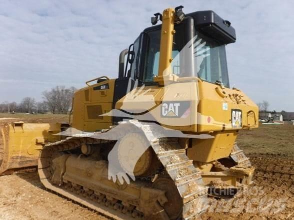 CAT D6N XL Buldooserid