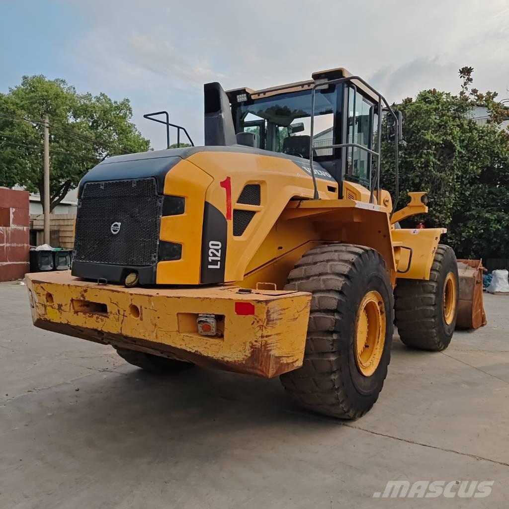 Volvo L120E Rataslaadurid
