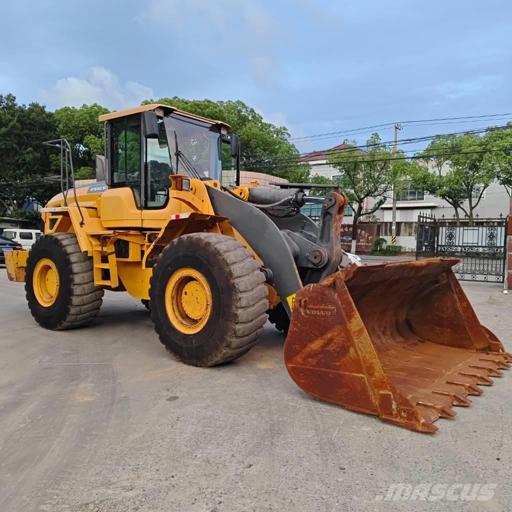 Volvo L120E Rataslaadurid