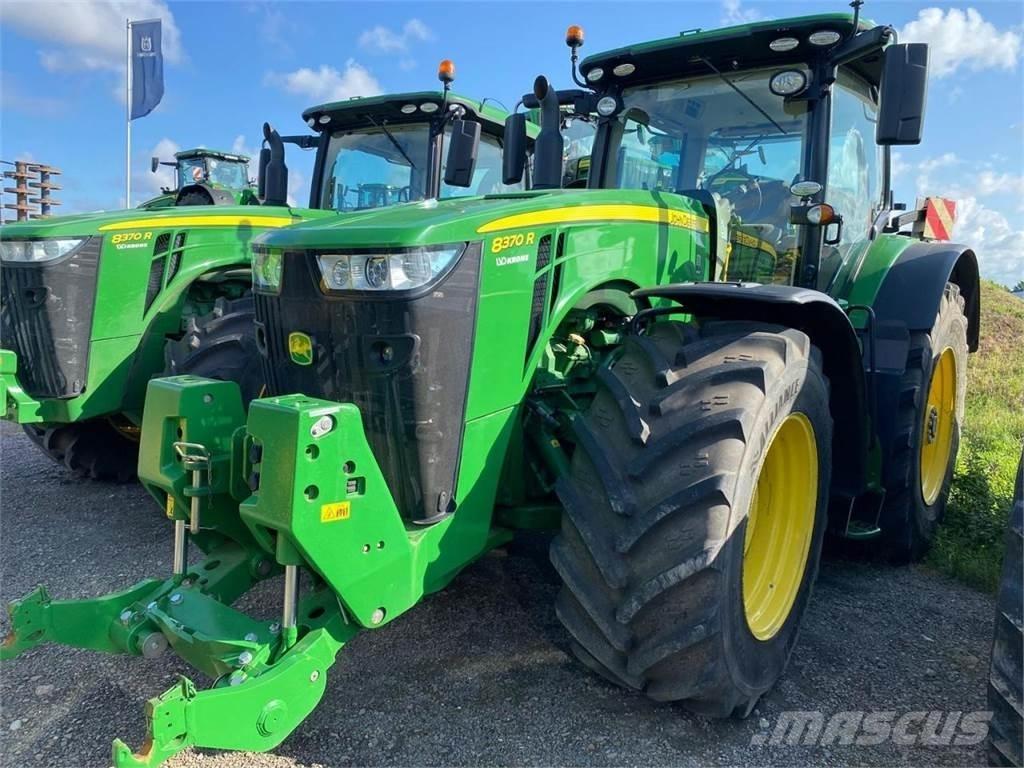 John Deere 8370R Traktorid