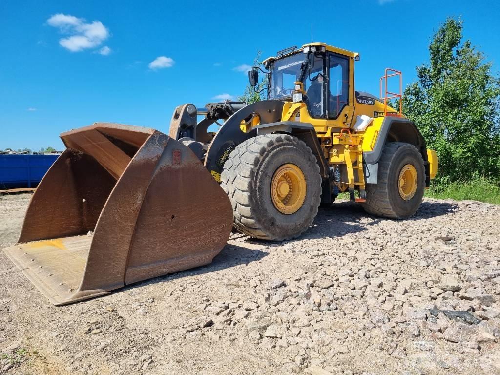 Volvo L 260 H Rataslaadurid