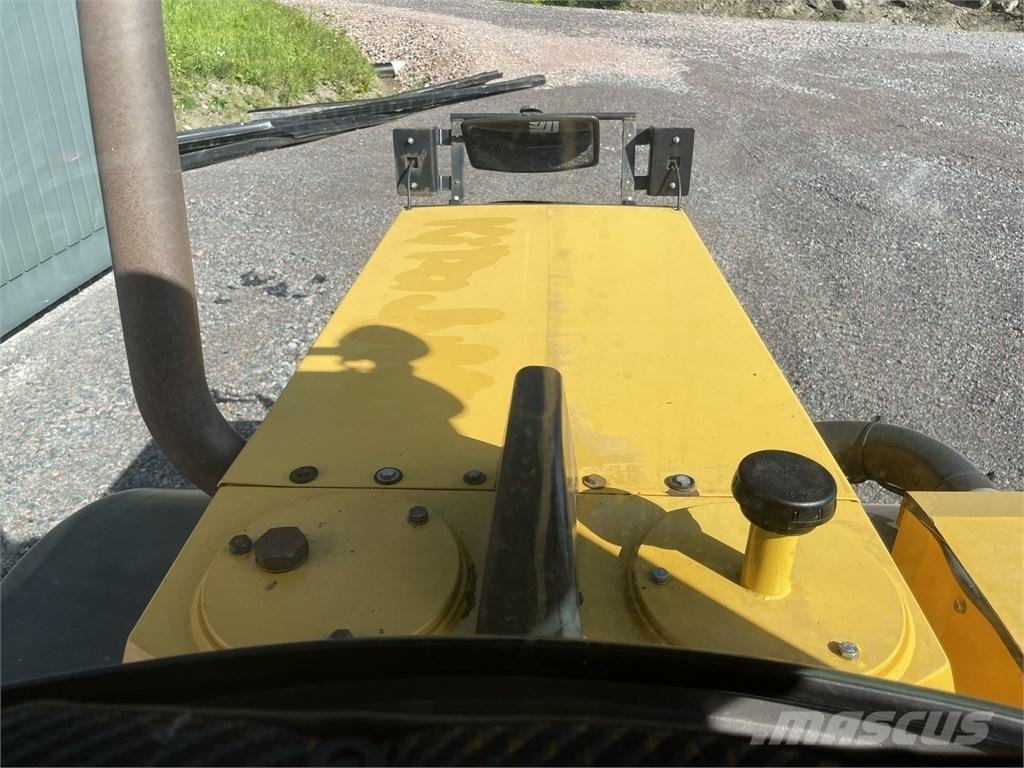 Lundberg 4200 LS Kompakttraktorid