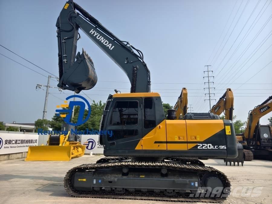 Hyundai R220LC-9S Roomikekskavaatorid