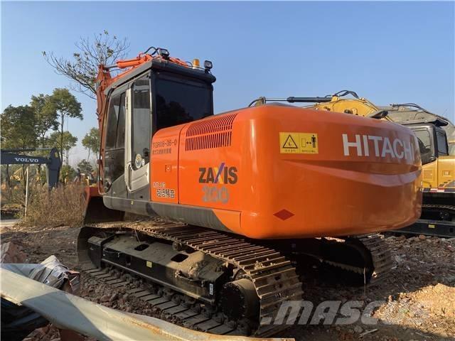 Hitachi ZX200 Roomikekskavaatorid