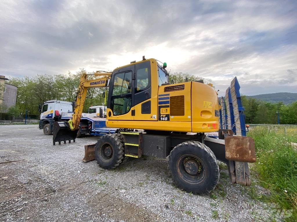 Komatsu PW 148 Ratasekskavaatorid