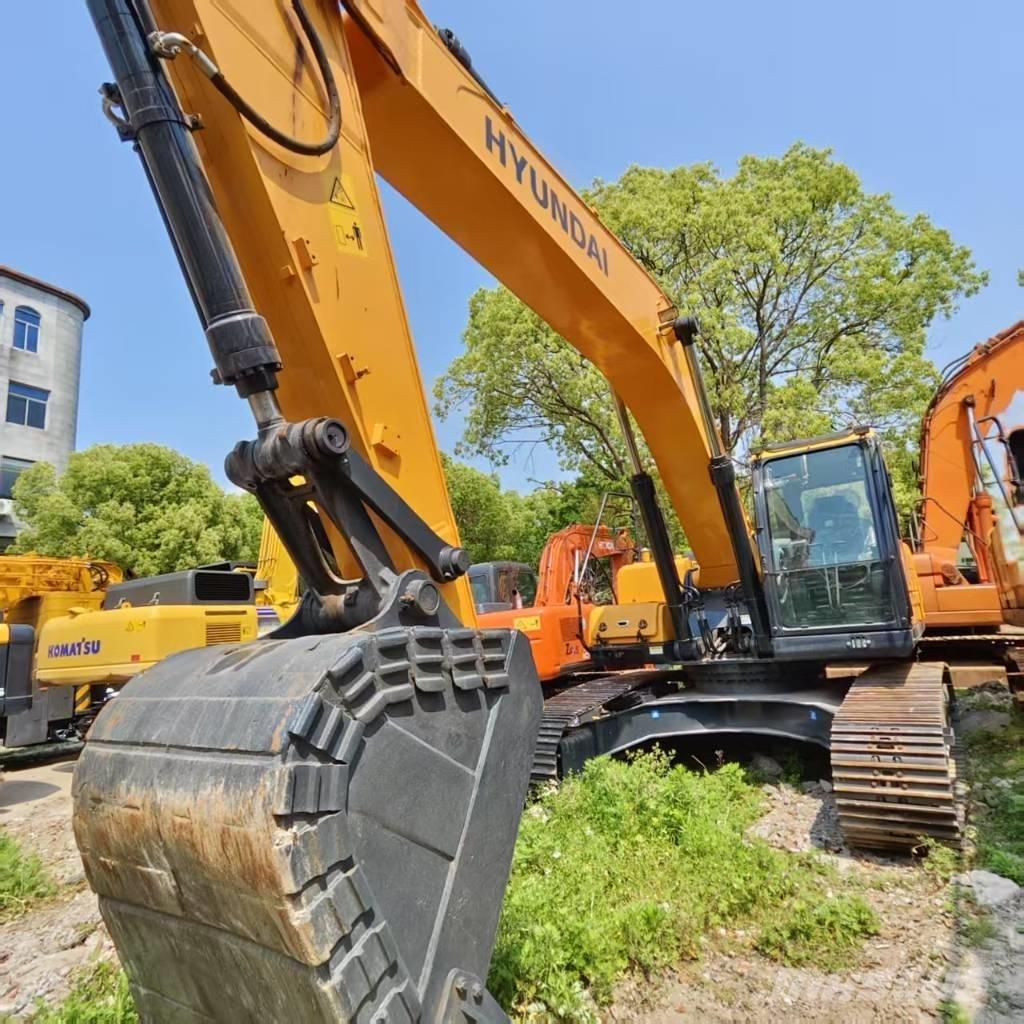 Hyundai R300LC-9S Roomikekskavaatorid