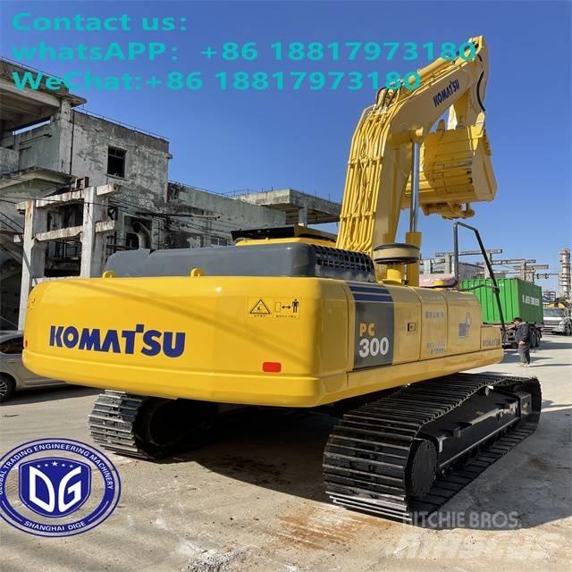 Komatsu PC 300-7 Roomikekskavaatorid