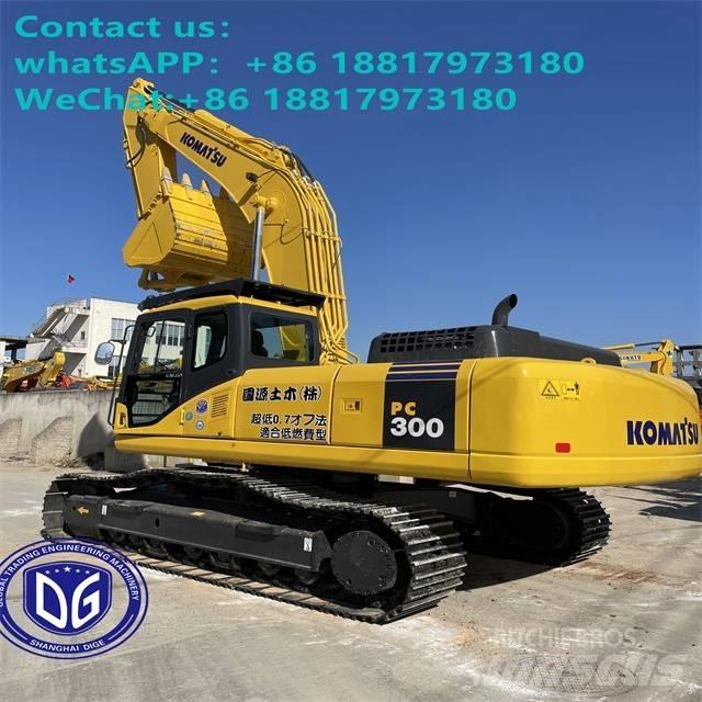 Komatsu PC 300-7 Roomikekskavaatorid