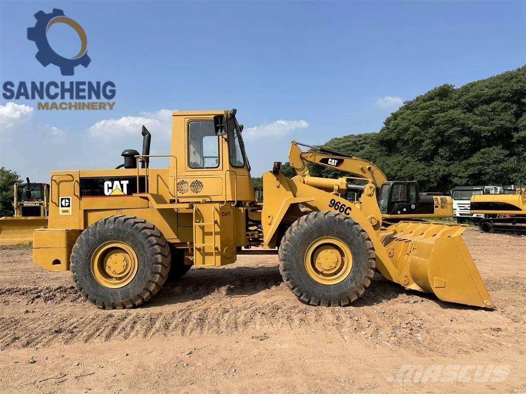 CAT 966 C Rataslaadurid