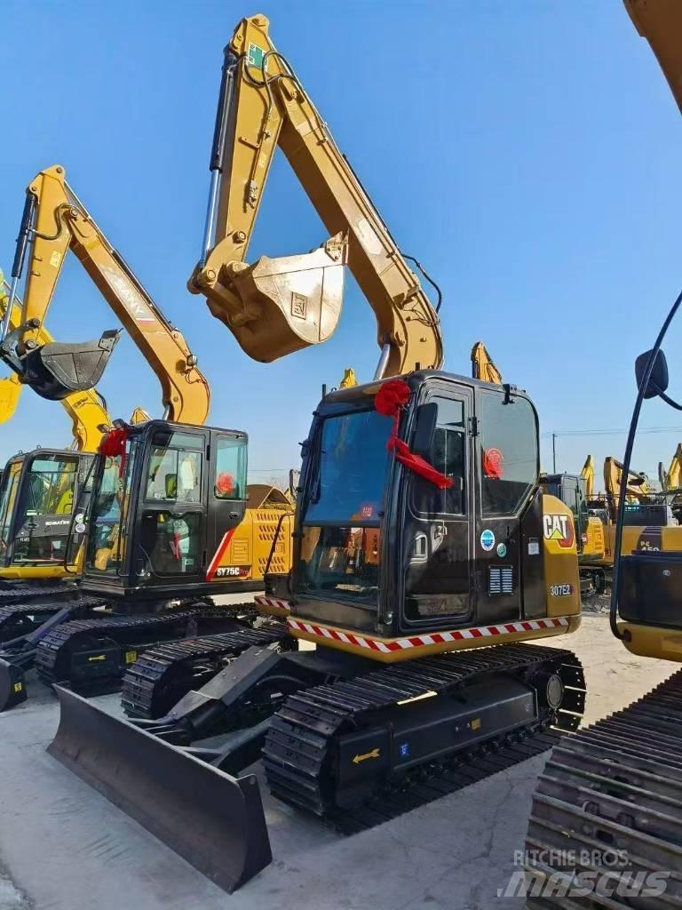 CAT 307E Roomikekskavaatorid