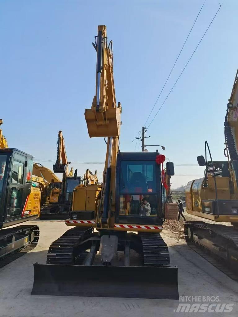 CAT 307E Roomikekskavaatorid