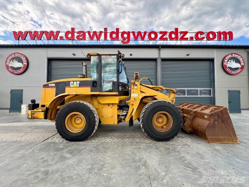 CAT 938 G Rataslaadurid