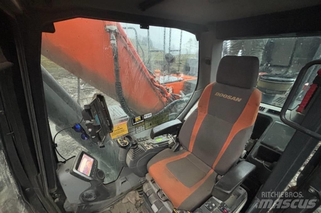 Doosan DX 255 LC-5 Roomikekskavaatorid