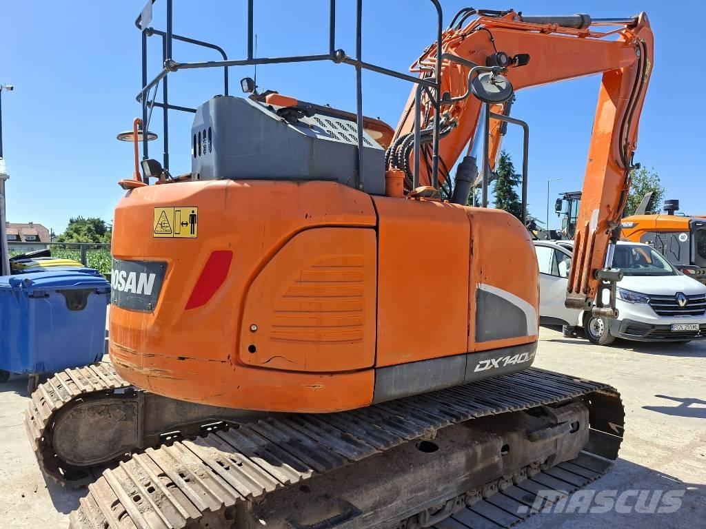 Doosan DX 140 LCR Roomikekskavaatorid