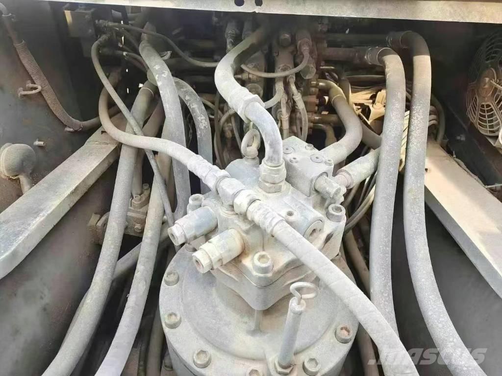 Sumitomo SH 350 Roomikekskavaatorid