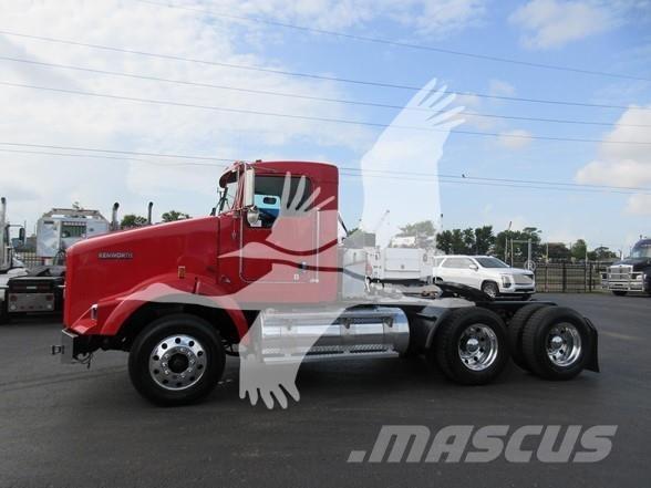 Kenworth T800 Sadulveokid