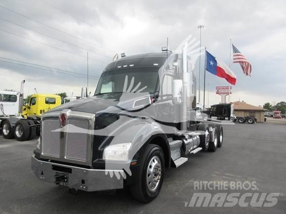 Kenworth T880 Sadulveokid