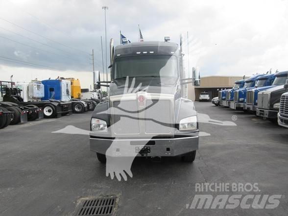 Kenworth T880 Sadulveokid