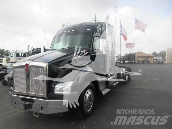 Kenworth T880 Sadulveokid