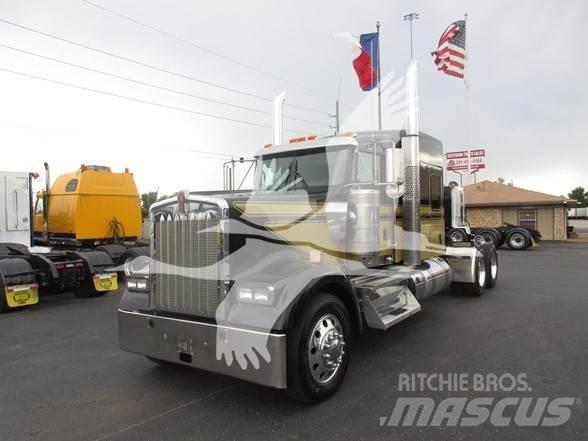 Kenworth W900L Sadulveokid
