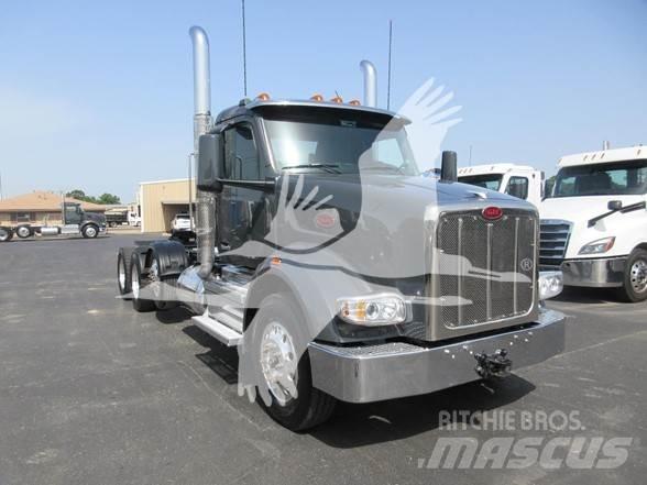 Peterbilt 567 Sadulveokid