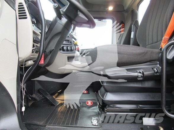 Peterbilt 567 Sadulveokid