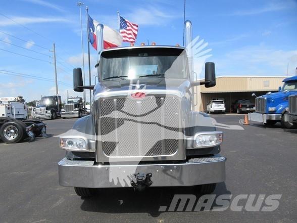 Peterbilt 567 Sadulveokid