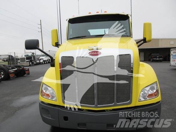 Peterbilt 579 Sadulveokid