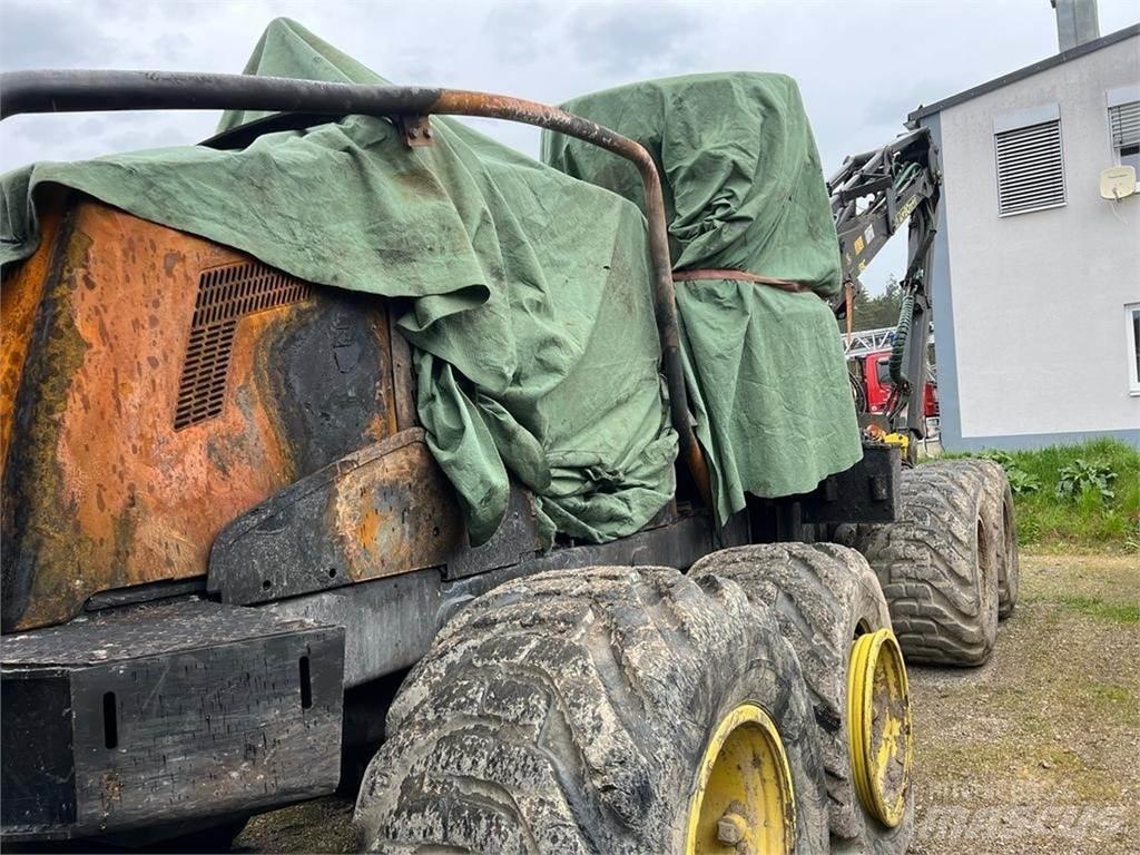 John Deere 1270G Harvesterid
