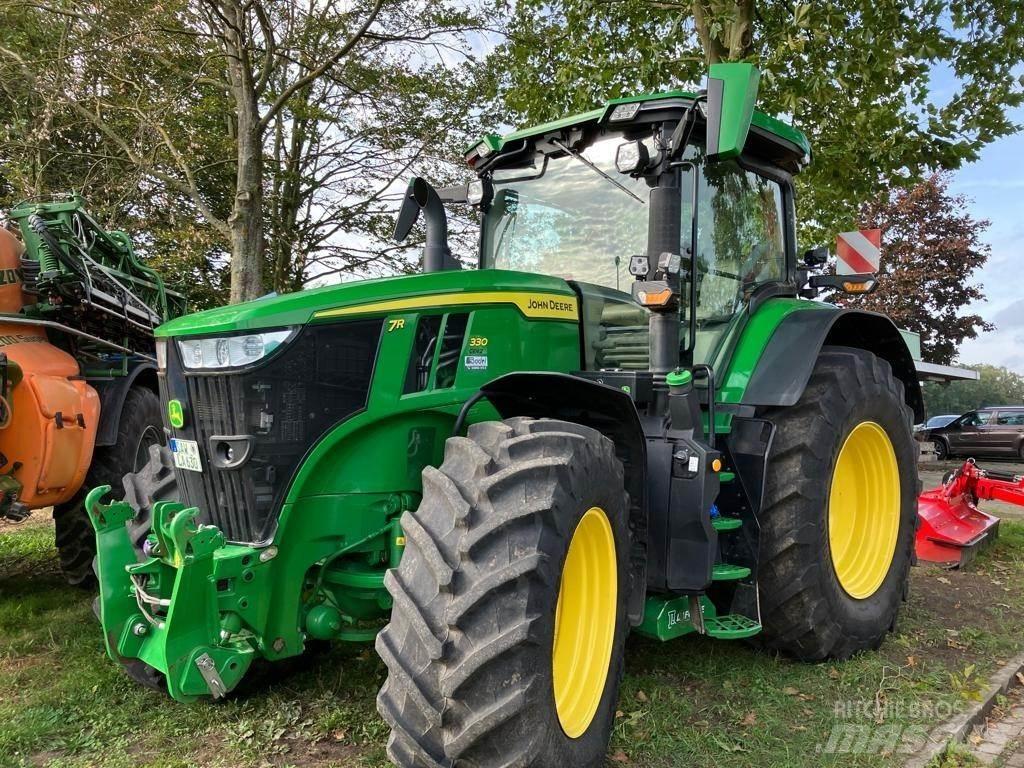 John Deere 7R 330 Traktorid