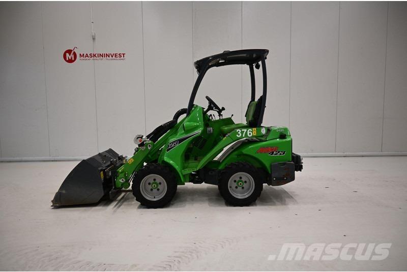 Avant 423 Rataslaadurid