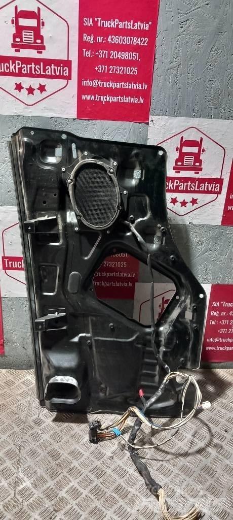 Scania R 440   1534512 Kabiinid