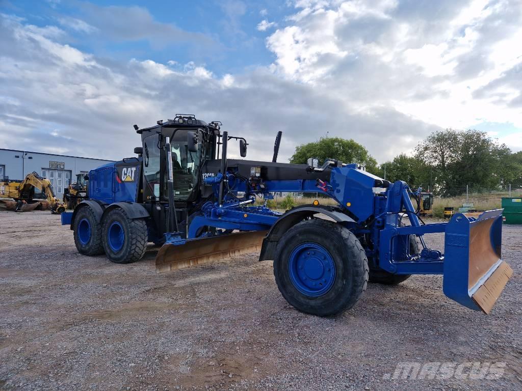 CAT 120 AWD Greiderid