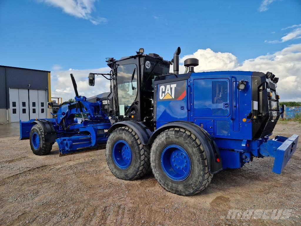 CAT 120 AWD Greiderid