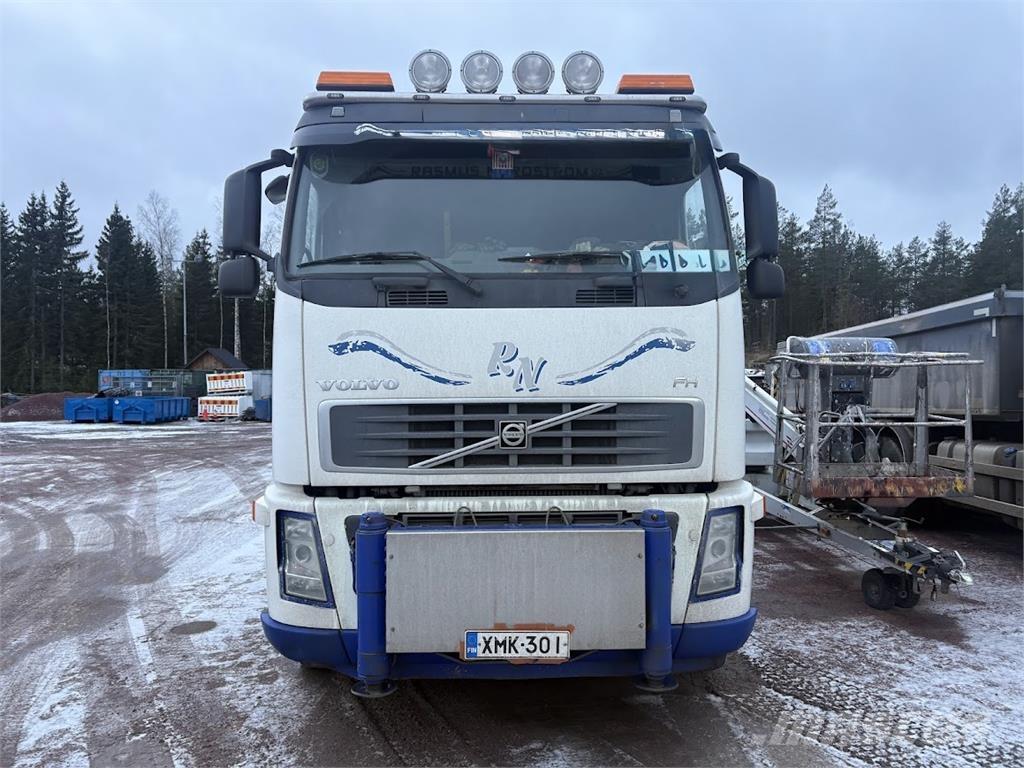 Volvo FH 8x4 Kraanaga veokid