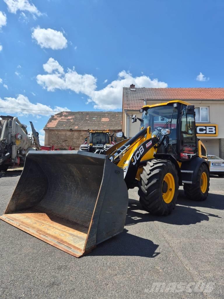 JCB 409 Agri Põllumajanduslikud teleskoopkäitlejad