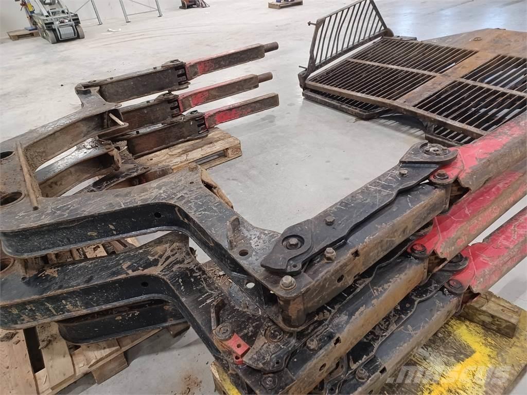 Komatsu 890.3 Muud osad