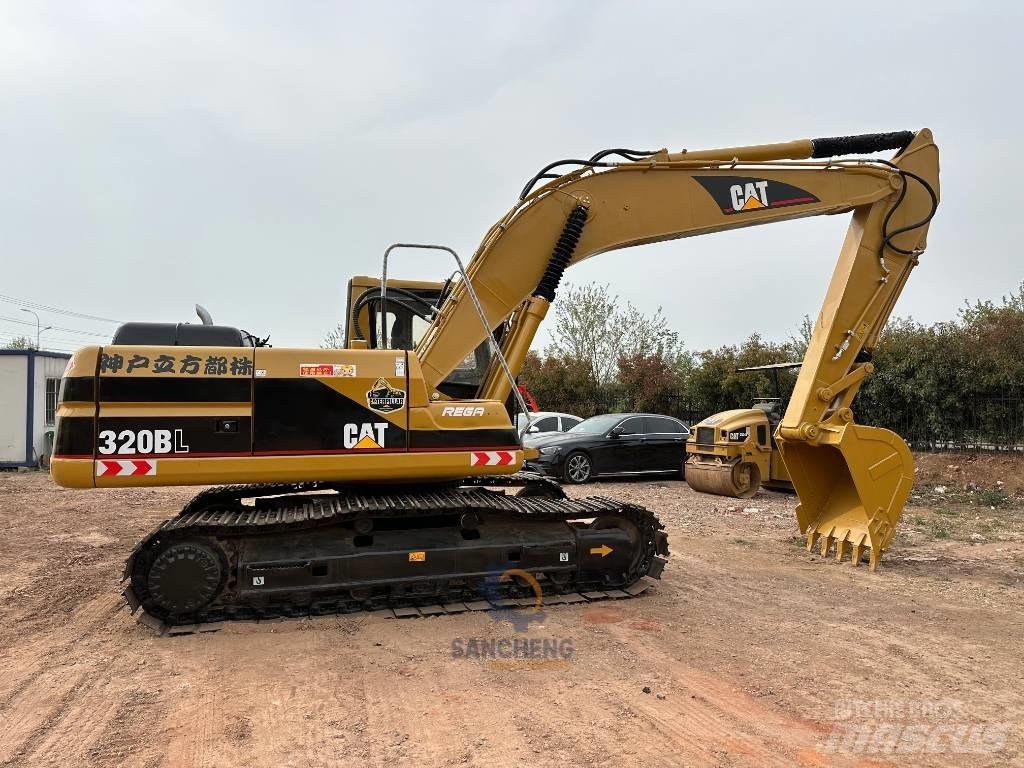 CAT 320 B L Roomikekskavaatorid