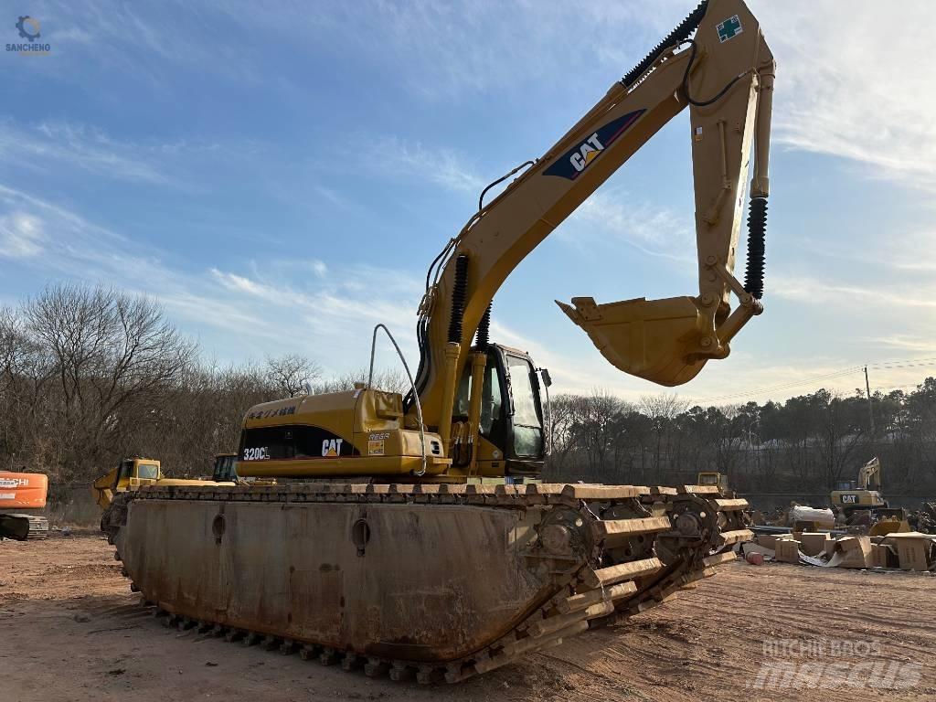 CAT 320 C L Amfiib ekskavaatorid
