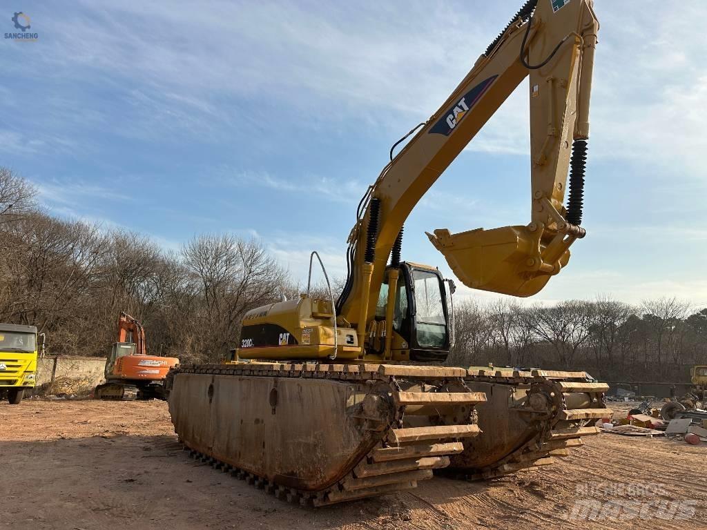 CAT 320 C L Amfiib ekskavaatorid