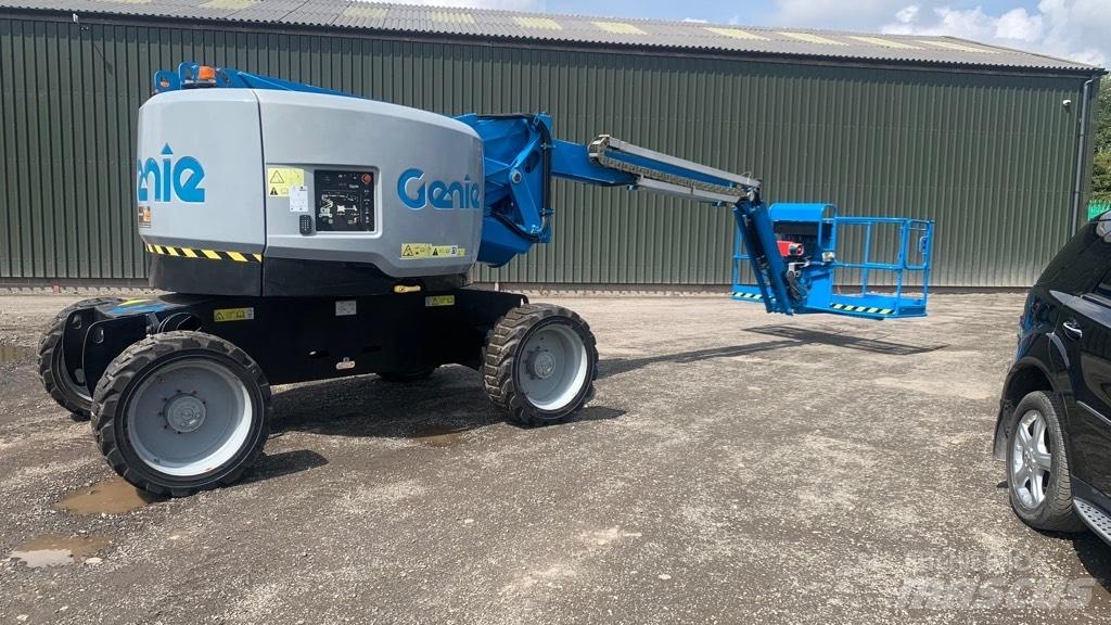 Genie Z62/40 JRT Iseliikuvad poomtõstukid