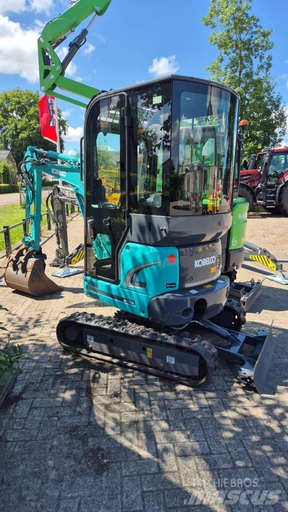 Kobelco SK 17 SR Miniekskavaatorid < 7 t