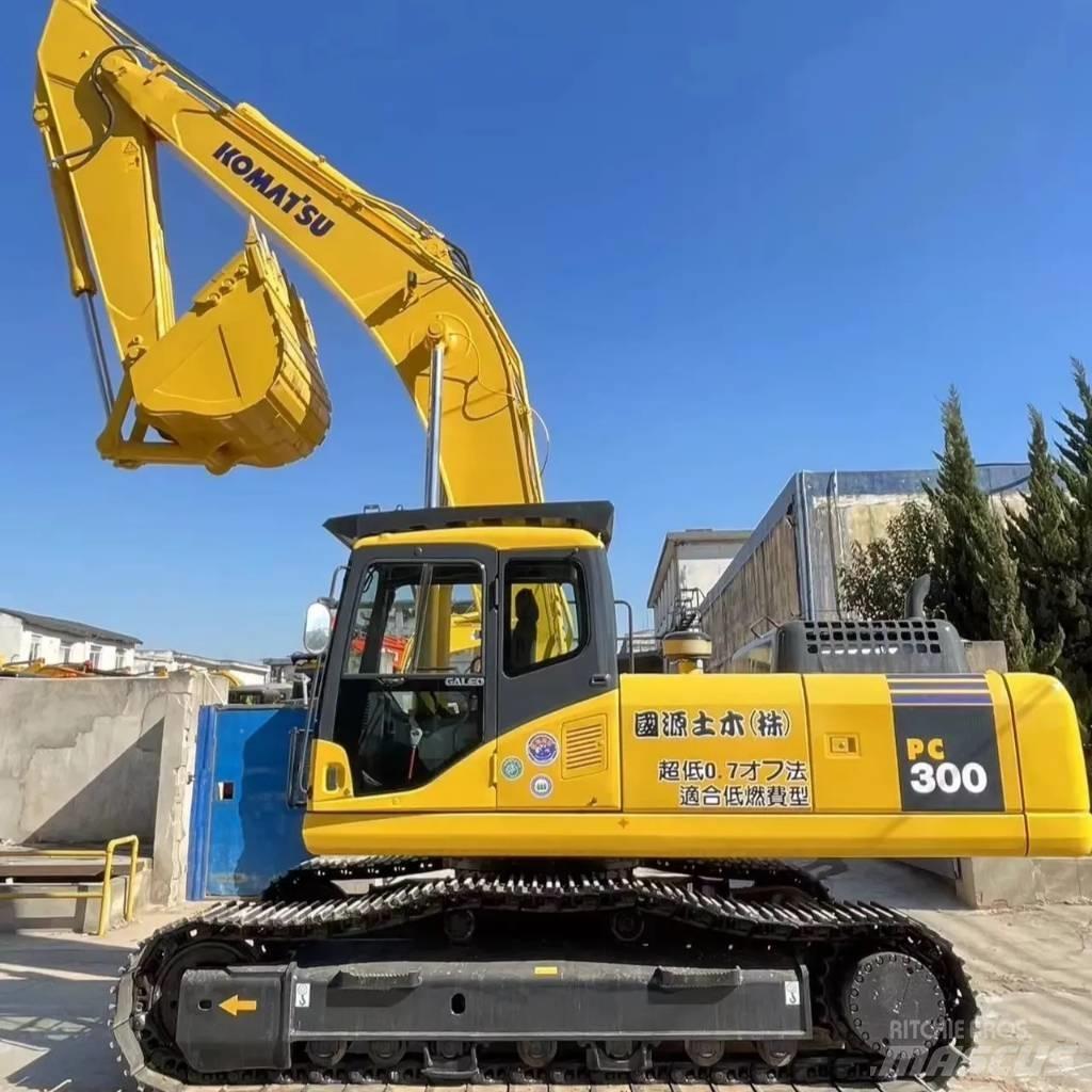Komatsu PC 300 LC-7 Roomikekskavaatorid