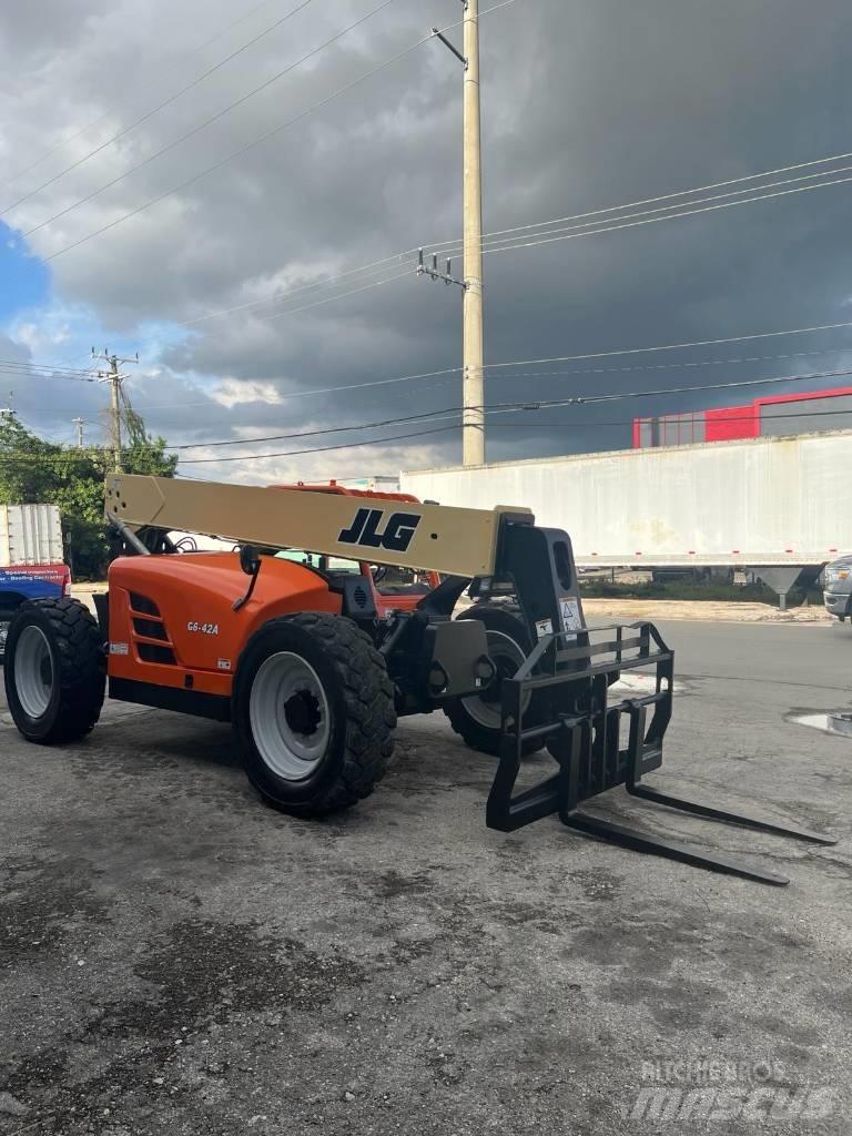 JLG G 6-42 A Teleskooplaadurid